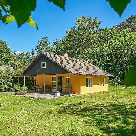 6 Person Holiday Home In AÅkirkeby Exterior photo