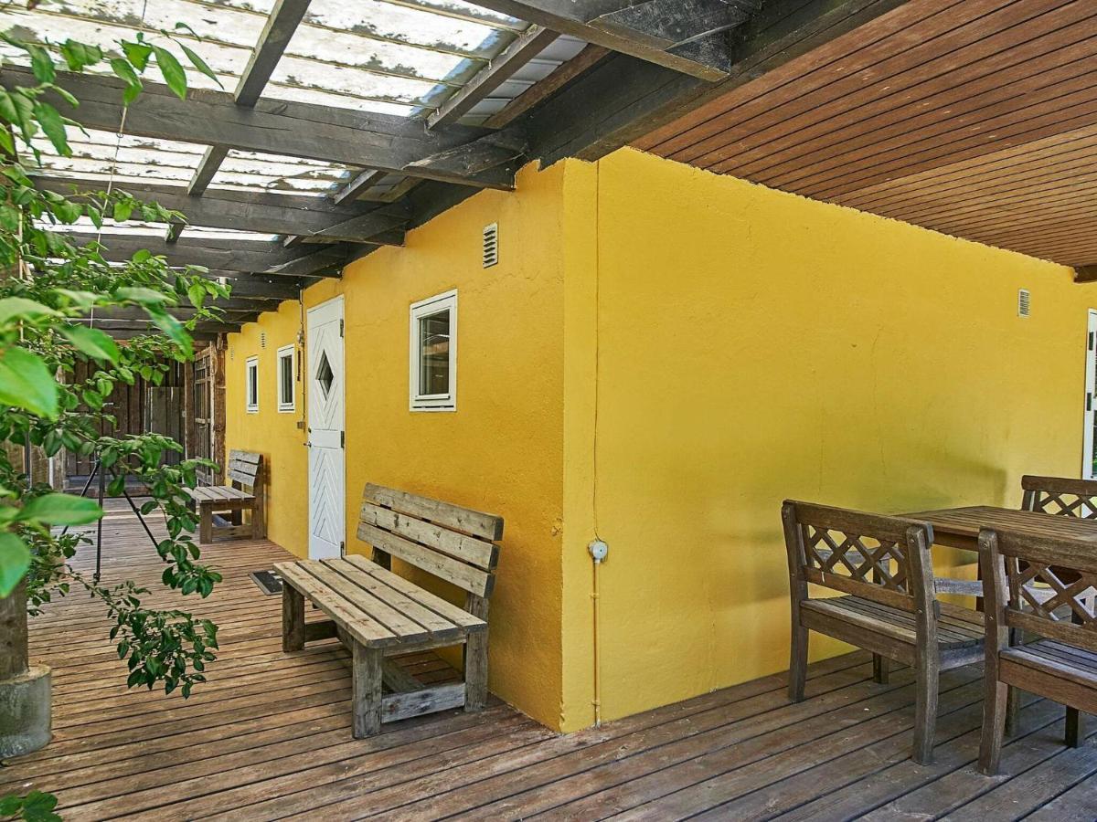 6 Person Holiday Home In AÅkirkeby Room photo